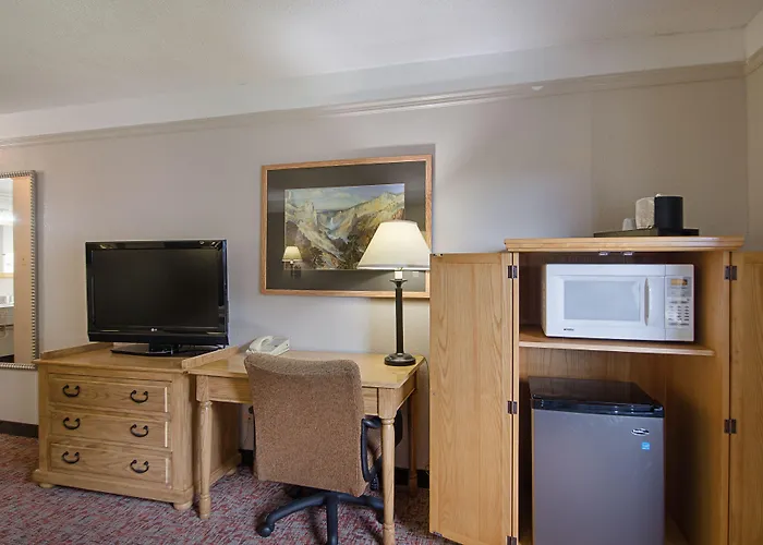Quality Hotel 3*